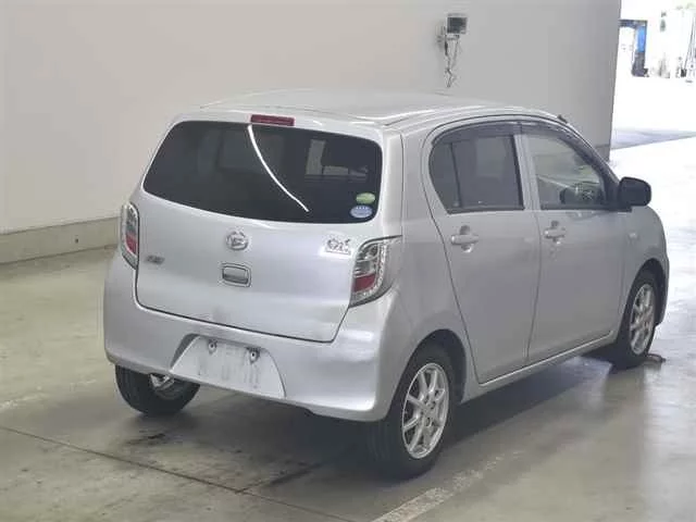 Daihatsu Mira e:S  с аукциона в Японии