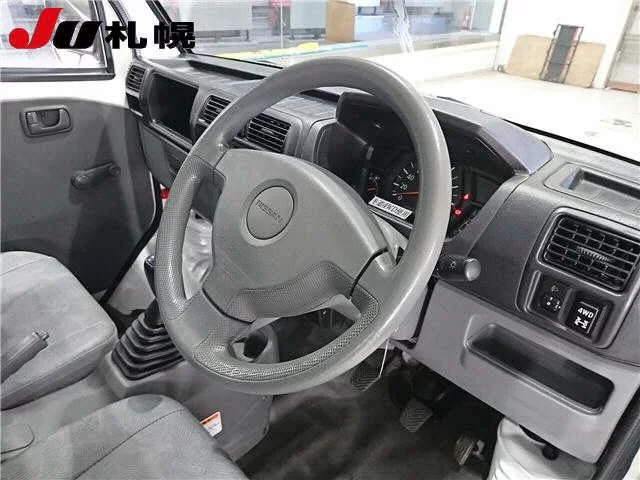 Nissan Clipper  с аукциона в Японии