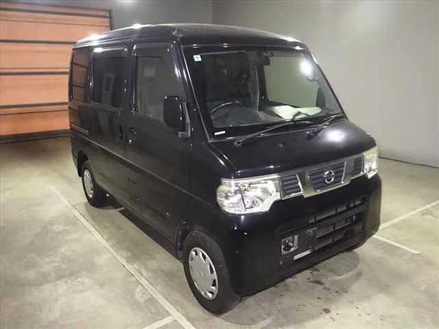 Nissan NV100 Clipper  с аукциона в Японии
