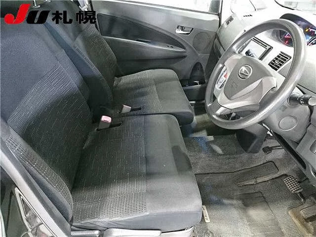 Daihatsu Move  с аукциона в Японии