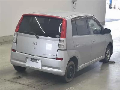 Daihatsu Mira Avy