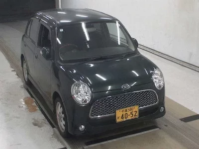 Daihatsu Mira Gino