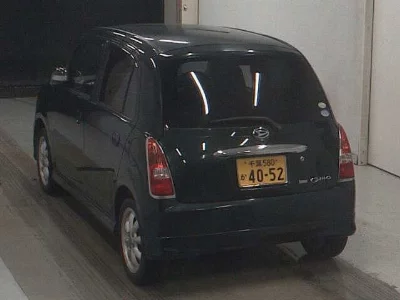 Daihatsu Mira Gino