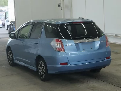 Honda FIT SHUTTLE HYBRID