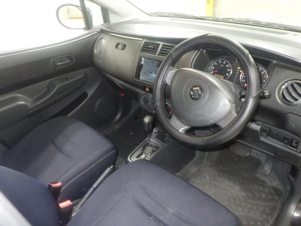 Suzuki Cervo  с аукциона в Японии