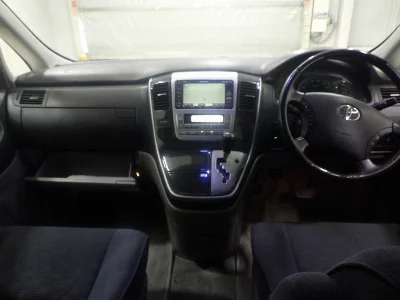 Toyota ALPHARD V