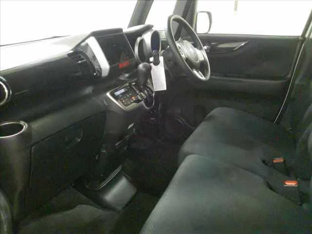 Honda N-Box  с аукциона в Японии