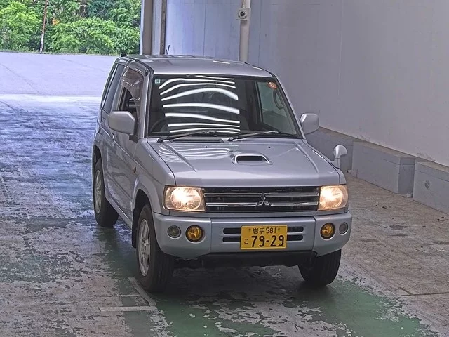 Mitsubishi Pajero Mini  с аукциона в Японии