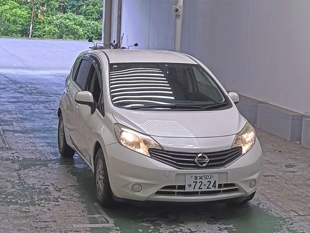 Nissan Note  с аукциона в Японии