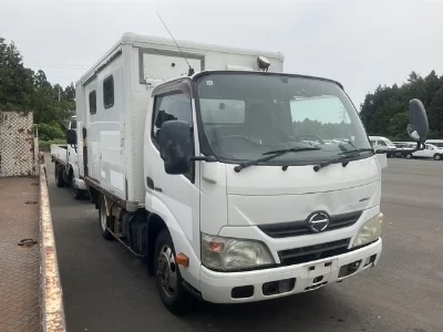 Hino Dutro