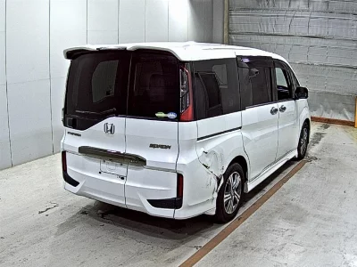 Honda STEPWGN SPADA