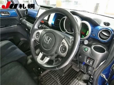 HONDA N BOX +