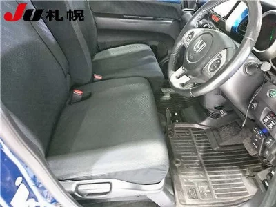 HONDA N BOX +