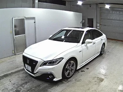 Toyota CROWN HYBRID