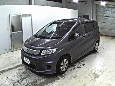 Honda Freed Spike