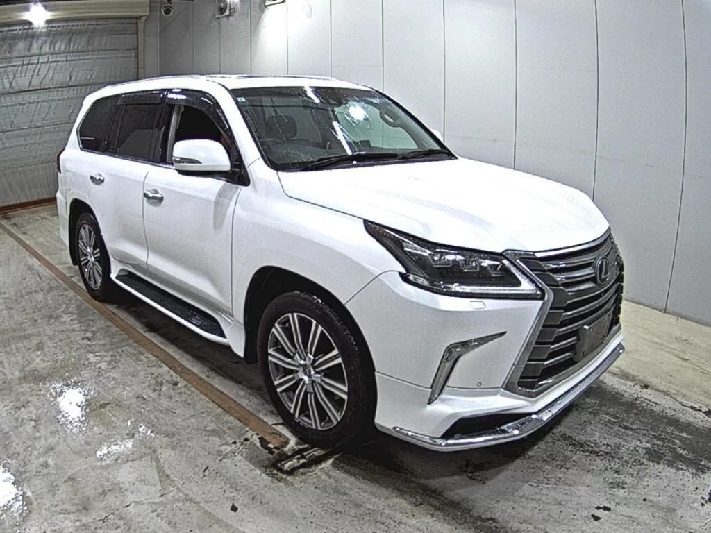 Lexus LX570  с аукциона в Японии