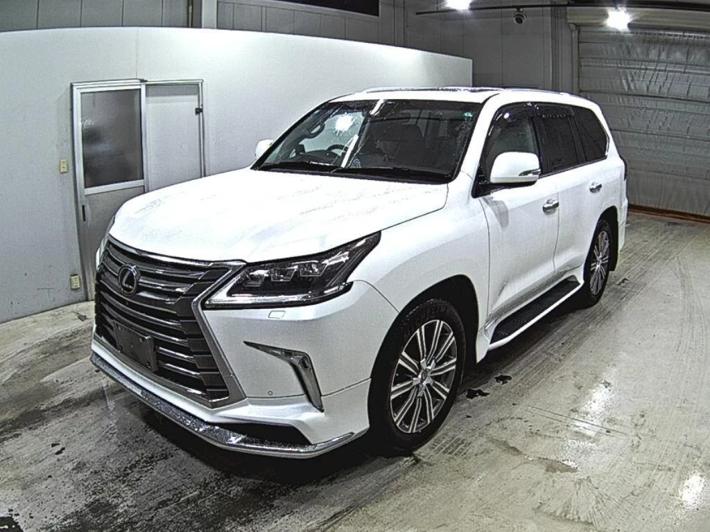 Lexus LX570  с аукциона в Японии