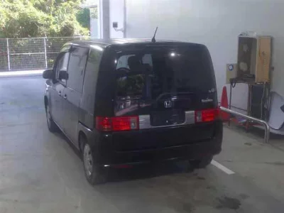Honda Mobilio Spike