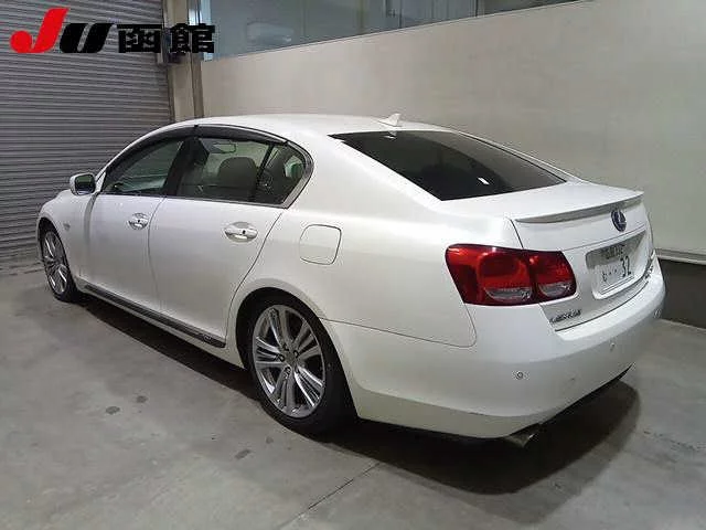 Lexus GS  с аукциона в Японии