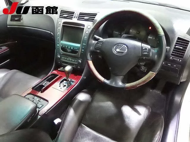 Lexus GS  с аукциона в Японии
