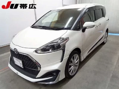 Toyota Sienta