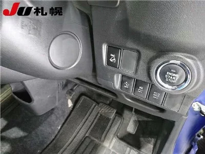 Daihatsu Cast Activa