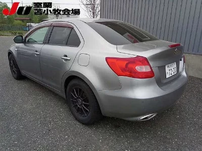 Suzuki Kizashi