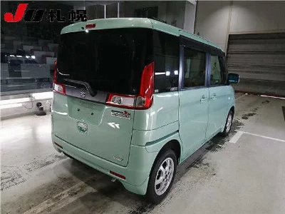 Suzuki Spacia