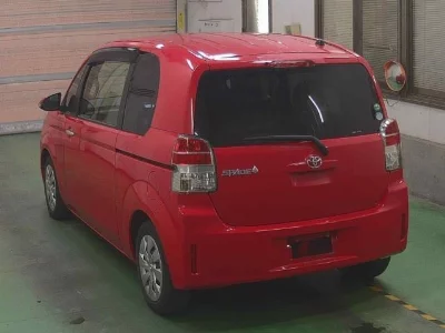 Toyota Spade