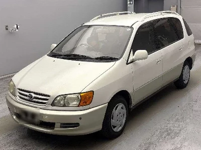 Toyota Ipsum