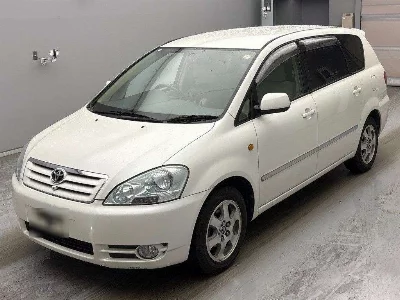 Toyota Ipsum