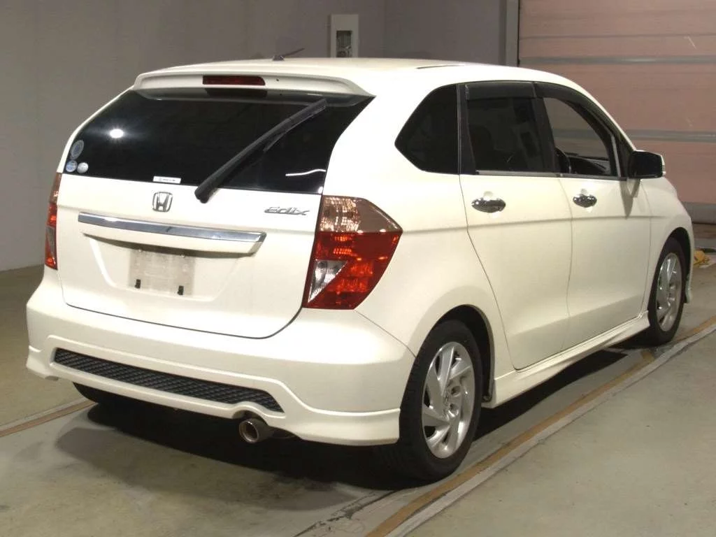 Honda Edix  с аукциона в Японии