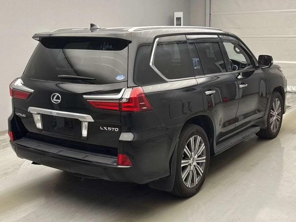 Lexus LX570  с аукциона в Японии