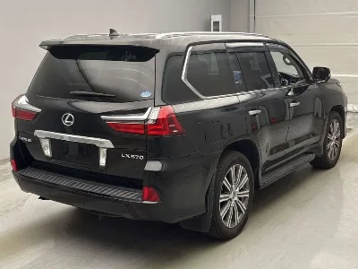Lexus LX570