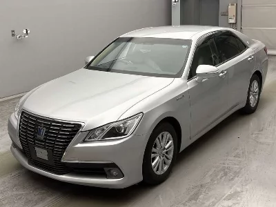 Toyota CROWN HYBRID