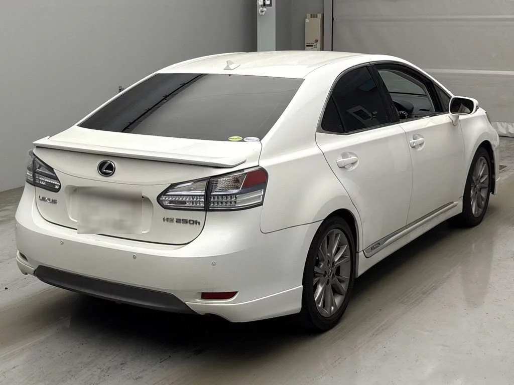Lexus HS250h  с аукциона в Японии
