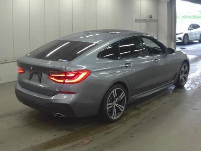 BMW 6 SERIES
