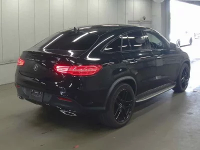 Mercedes-Benz M-class