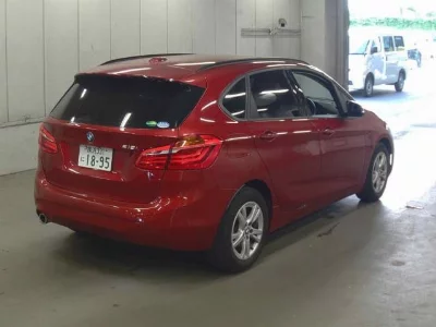 BMW 2 SERIES