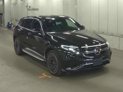 MERCEDES BENZ EQC