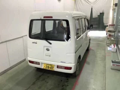 Toyota Pixis Van