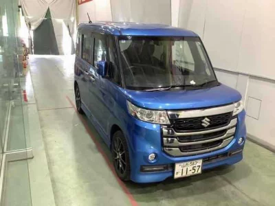 Suzuki Spacia