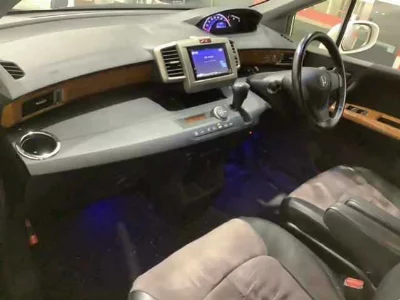 Honda Freed Spike