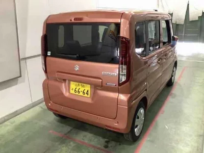 Suzuki Spacia