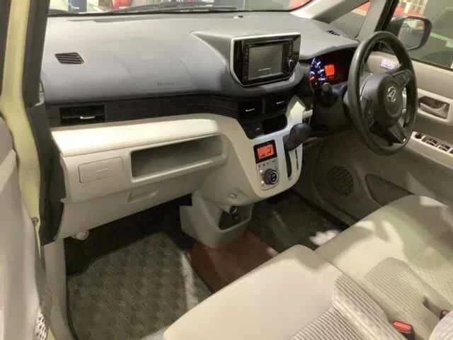 Daihatsu Move  с аукциона в Японии