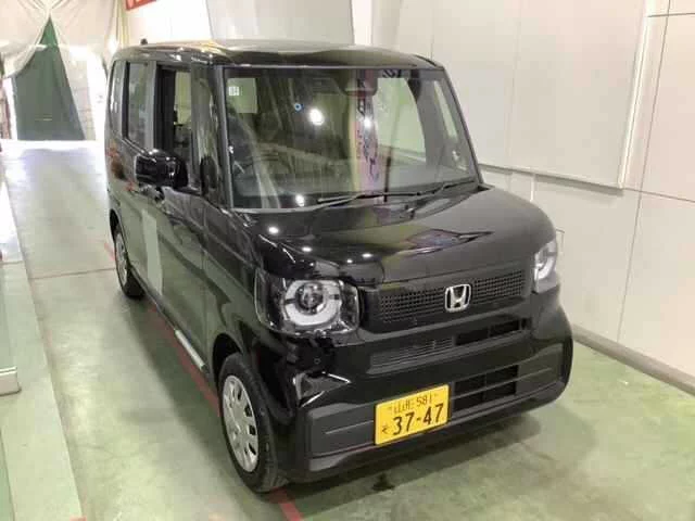 Honda N-Box  с аукциона в Японии