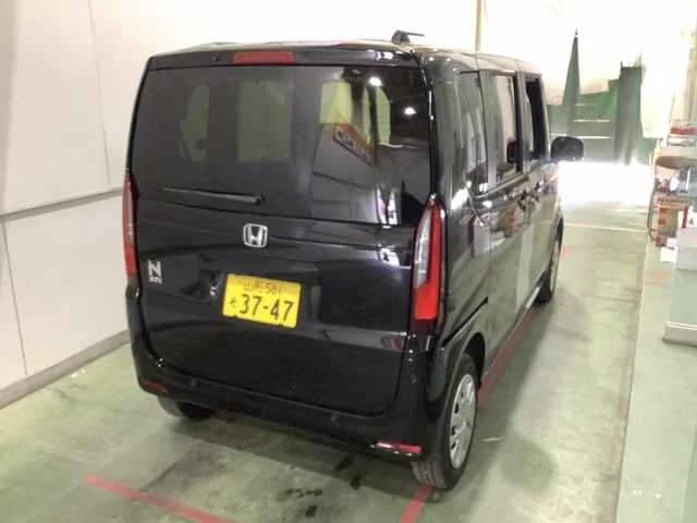 Honda N-Box  с аукциона в Японии