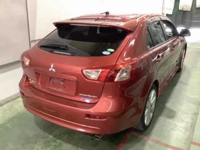 Mitsubishi GALANT FORTIS SPORTBACK
