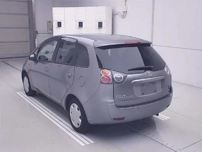 Mitsubishi Colt Plus