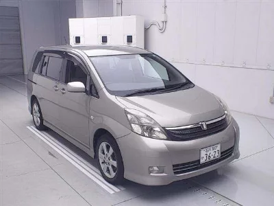 Toyota Isis